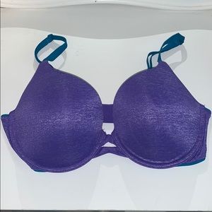Victoria’s Secret 36D padded bra